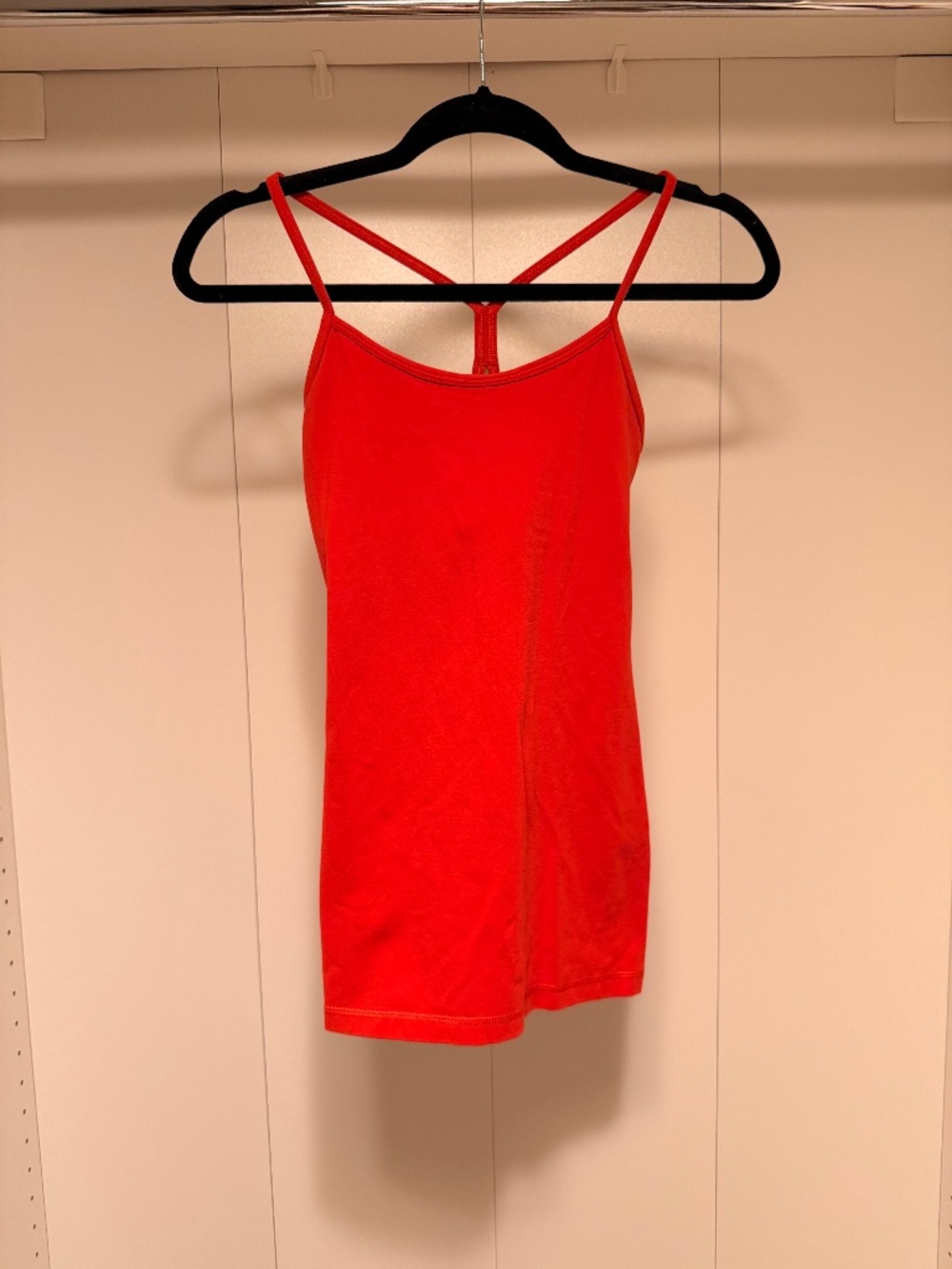 Lululemon top
